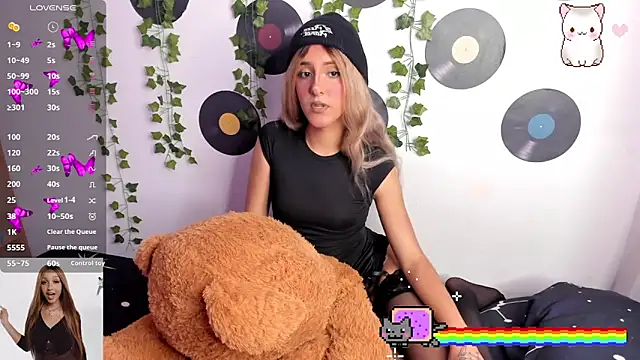 Amy Moonlight online show from 28, 9, 2025