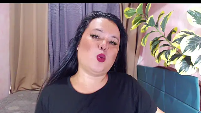 Snapshot of fallen_angel08 chatting on 3, 7, 2026 fallen angel08 online show from 3, 7, 2026