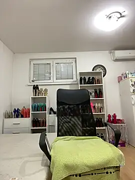 heelslady888 online show from 8, 7, 2026