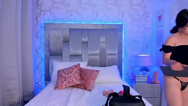 AlliceWinter online show from 22, 10, 2025