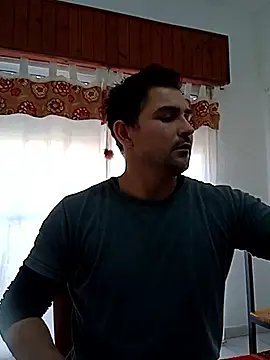 Snapshot of Bradd_32 chatting on 30, 5, 2026 Bradd 32 online show from 30, 5, 2026