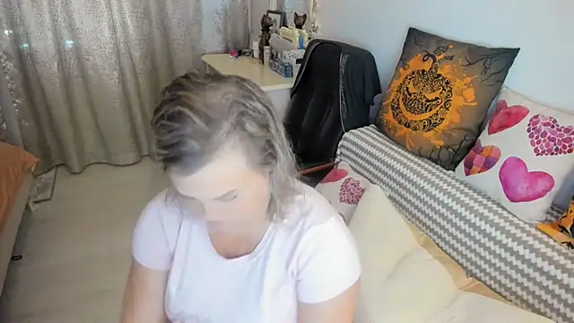 MildMature online show from 25, 9, 2025