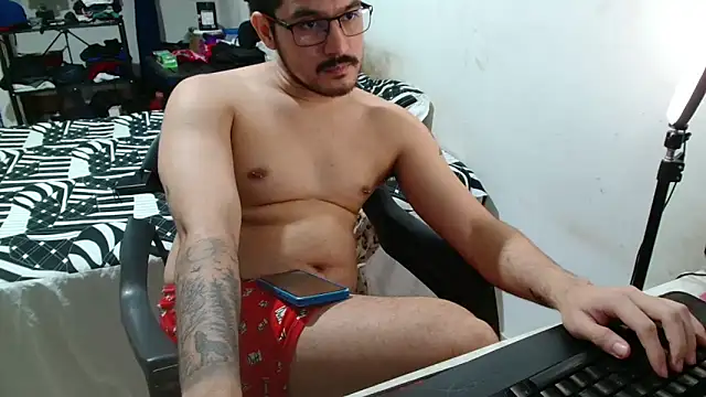 Snapshot of Leonino231 chatting on 3, 5, 2026 Leonino231 online show from 3, 5, 2026
