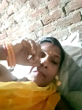 Snapshot of Savita992 chatting on 20, 9, 2025 Savita992 online show from 20, 9, 2025