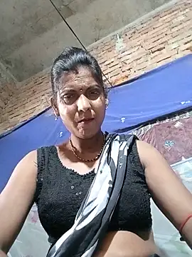 Snapshot of Savita992 chatting on 12, 6, 2026 Savita992 online show from 12, 6, 2026