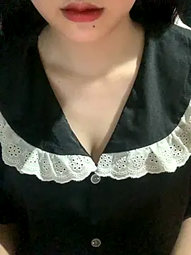 Snapshot of Linhtruong_ chatting on 20, 10, 2025 Linhtruong online show from 20, 10, 2025