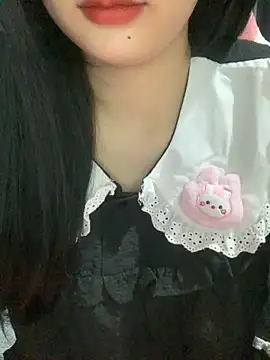 Snapshot of Linhtruong_ chatting on 6, 11, 2025 Linhtruong online show from 6, 11, 2025