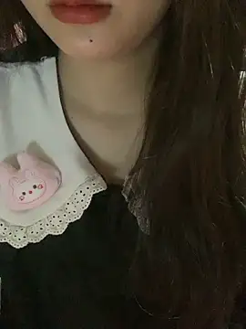 Snapshot of Linhtruong_ chatting on 27, 11, 2025 Linhtruong online show from 27, 11, 2025