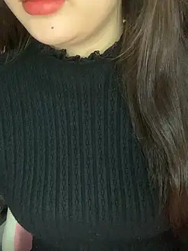 Snapshot of Linhtruong_ chatting on 28, 11, 2025 Linhtruong online show from 28, 11, 2025