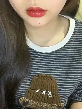 Snapshot of Linhtruong_ chatting on 7, 2, 2026 Linhtruong online show from 7, 2, 2026