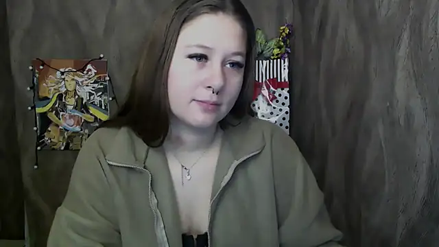 Snapshot of Linda_S_ chatting on 11, 10, 2025 Linda S  online show from 11, 10, 2025