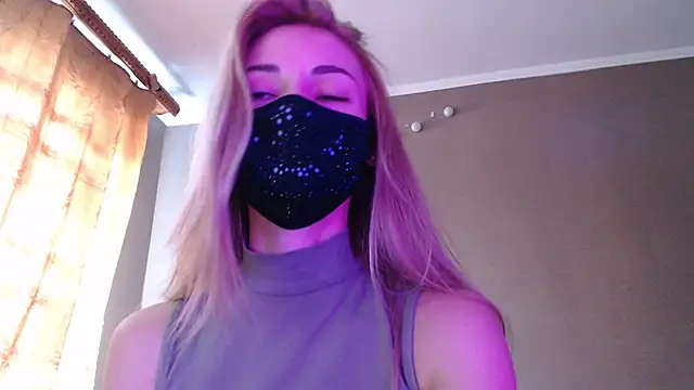 Iris lave online show from 14, 9, 2025