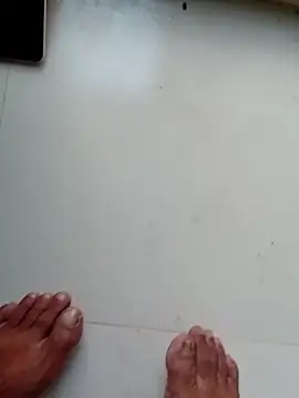 hackyourpussyxh online show from 28, 10, 2025