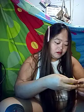 Snapshot of sweetbigtits19 chatting on 27, 3, 2026 sweetbigtits19 online show from 27, 3, 2026