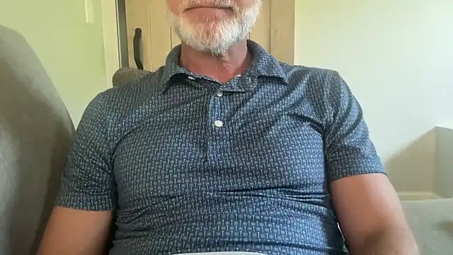 Snapshot of braselton06 chatting on 12, 9, 2025 braselton06 online show from 12, 9, 2025