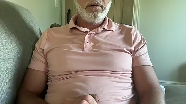 Snapshot of braselton06 chatting on 2, 10, 2025 braselton06 online show from 2, 10, 2025