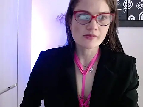 Camila-ventura online show from 11, 10, 2025