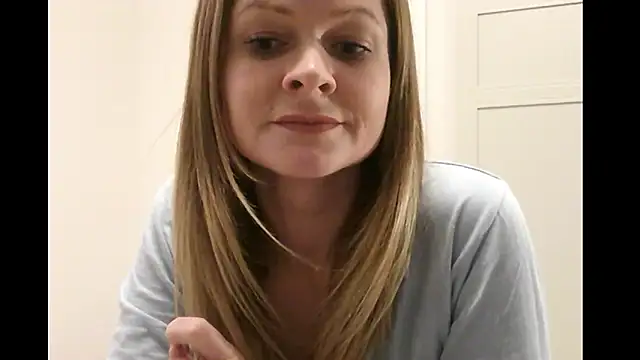 Ginger-bb online show from 9, 11, 2025