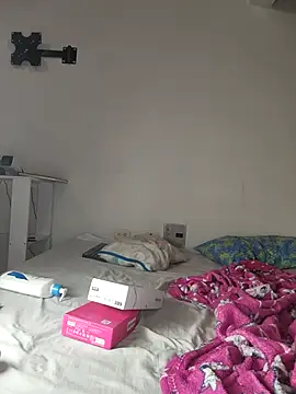 Snapshot of Sharon_Black chatting on 20, 10, 2025 Sharon Black online show from 20, 10, 2025