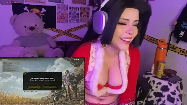 Snapshot of PixelKitty_ chatting on 25, 11, 2025 PixelKitty online show from 25, 11, 2025