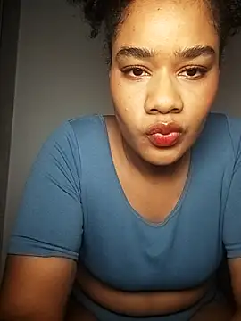 Maaaar  online show from 23, 10, 2025