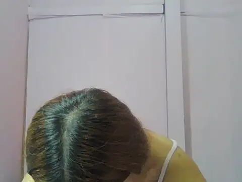 Snapshot of YourWildestDoll chatting on 26, 7, 2026 YourWildestDoll online show from 26, 7, 2026