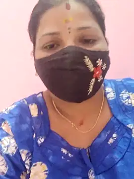 Snapshot of lathikaqueentamil chatting on 14, 9, 2025 lathikaqueentamil online show from 14, 9, 2025