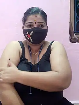 Snapshot of lathikaqueentamil chatting on 18, 9, 2025 lathikaqueentamil online show from 18, 9, 2025