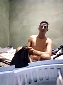 Snapshot of Tomi-45anti chatting on 1, 11, 2025 Tomi-45anti online show from 1, 11, 2025