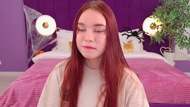 NoraHaynes online show from 26, 10, 2025