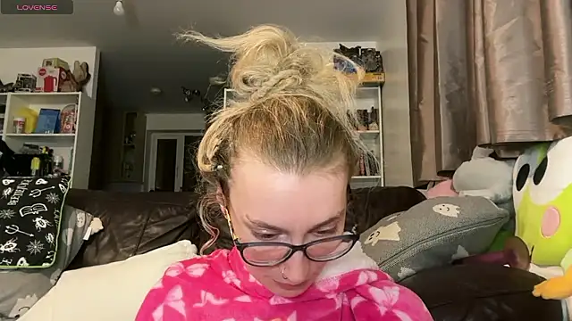 harleyblair online show from 13, 1, 2026