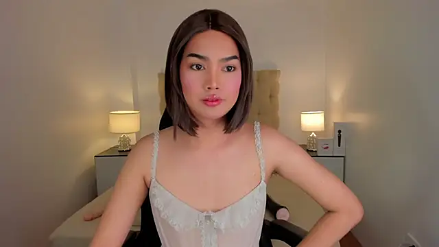 Snapshot of lovableXnaughty_lily chatting on 17, 11, 2025 lovableXnaughty lily online show from 17, 11, 2025