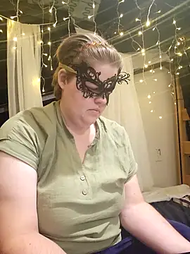 VeiledMuse online show from 25, 9, 2025