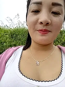 Snapshot of asian_2k chatting on 2, 10, 2025 asian 2k online show from 2, 10, 2025