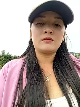 Snapshot of asian_2k chatting on 1, 11, 2025 asian 2k online show from 1, 11, 2025