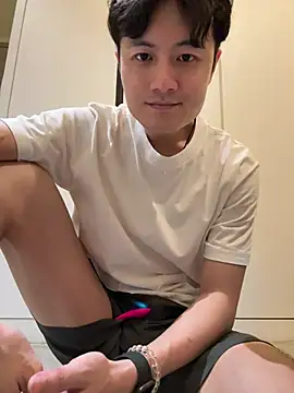 Snapshot of changbibit chatting on 11, 4, 2026 changbibit online show from 11, 4, 2026
