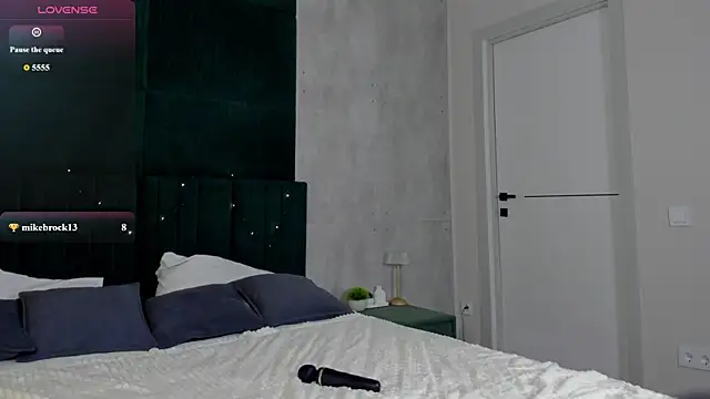 MalvinaDream online show from 18, 4, 2026