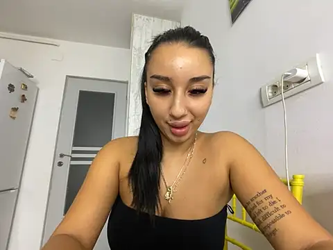 BlueEyes BB online show from 8, 10, 2025