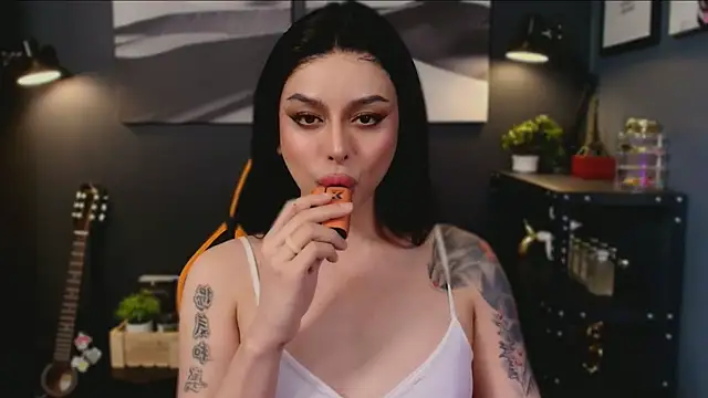 LUNACOCKSLAYER online show from 9, 11, 2025