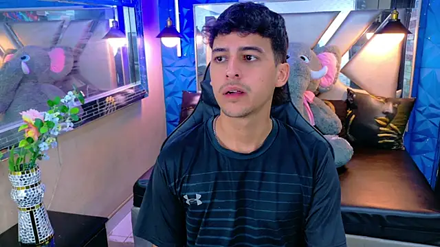 Snapshot of Alan_Del_Reyx chatting on 13, 9, 2025 Alan Del Reyx online show from 13, 9, 2025