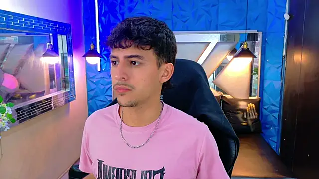 Snapshot of Alan_Del_Reyx chatting on 21, 9, 2025 Alan Del Reyx online show from 21, 9, 2025