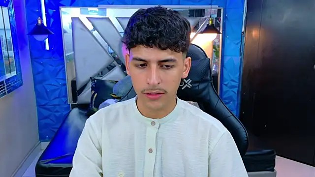 Snapshot of Alan_Del_Reyx chatting on 27, 9, 2025 Alan Del Reyx online show from 27, 9, 2025