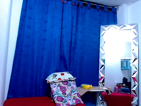 Snapshot of Sexysquirtmommy chatting on 20, 10, 2025 Sexysquirtmommy online show from 20, 10, 2025