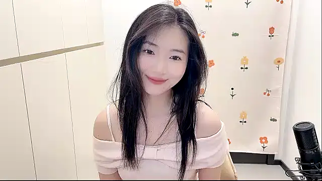 Snapshot of Rosalind_xixi chatting on 9, 9, 2025 Rosalind xixi online show from 9, 9, 2025