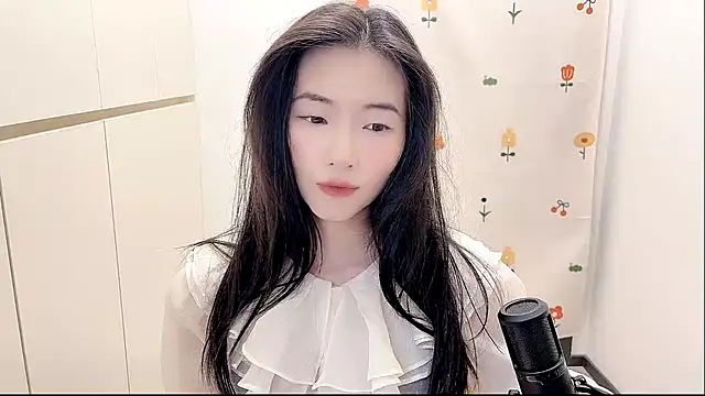 Snapshot of Rosalind_xixi chatting on 8, 10, 2025 Rosalind xixi online show from 8, 10, 2025