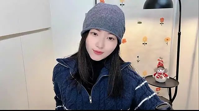 Snapshot of Rosalind_xixi chatting on 21, 12, 2025 Rosalind xixi online show from 21, 12, 2025