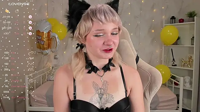 Tori Cutie online show from 1, 10, 2025