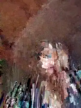 Snapshot of TinTin321 chatting on 19, 10, 2025 TinTin321 online show from 19, 10, 2025