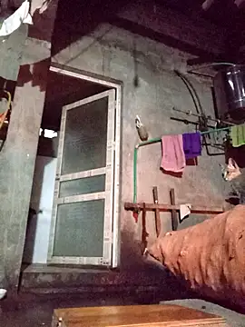 Snapshot of TinTin321 chatting on 12, 11, 2025 TinTin321 online show from 12, 11, 2025