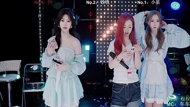 Snapshot of ZZ00033S chatting on 19, 3, 2026 ZZ00033S online show from 19, 3, 2026